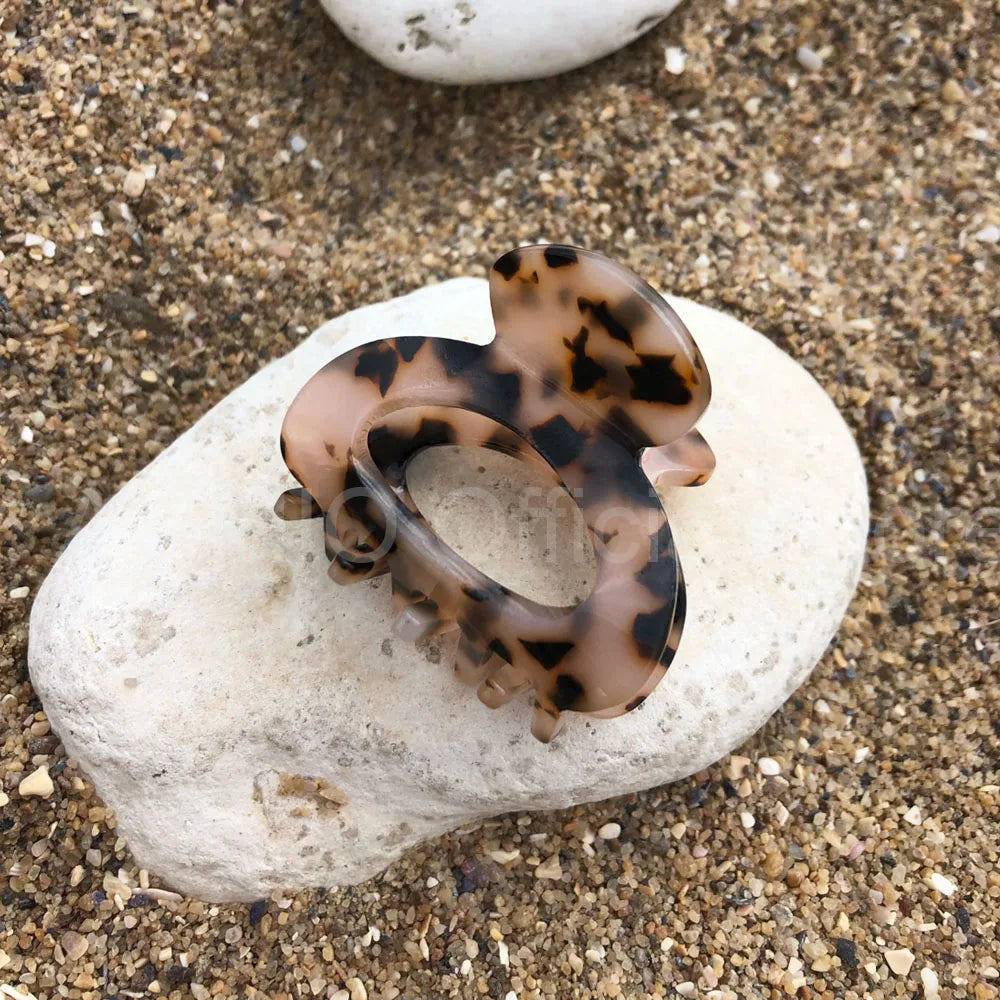 Acetate Leopard Hair Clip for Women Girls Hair Claw Chic Barrettes Crab Hairpins Styling